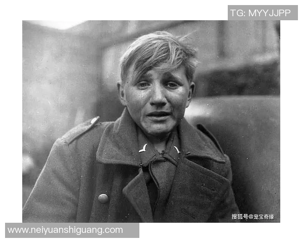 二战期间足球明星的传奇故事与历史影响探讨